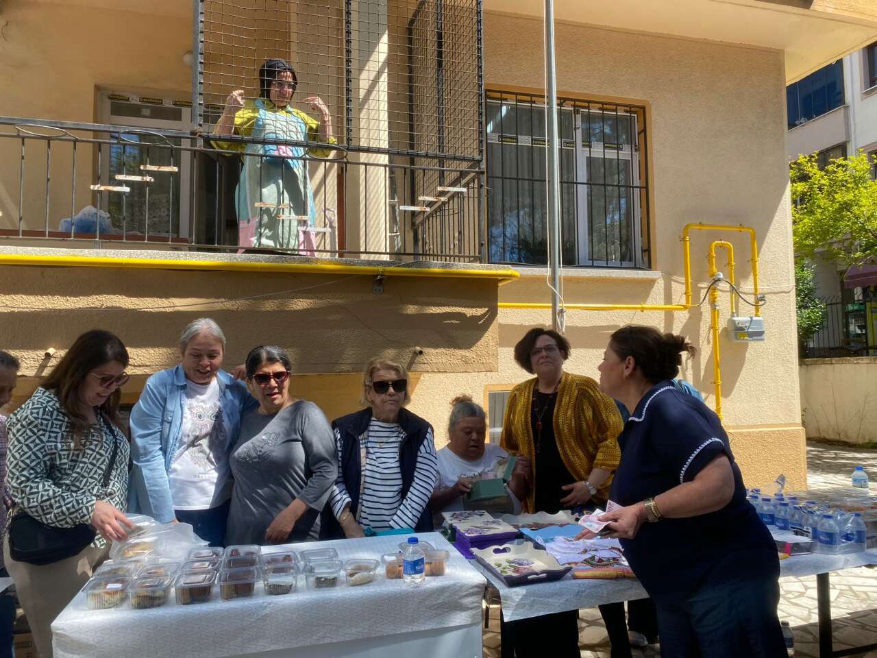 Menteşe’de El Emeği Göz Nuru Kermes: Kursiyerlerin Yıl Boyu Hazırladığı Ürünler Görücüye Çıktı 1